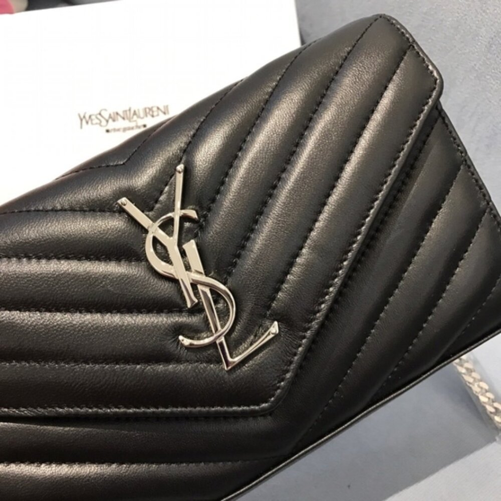 <AUTHENTIC>Yves Saint Laurent bag - image 2